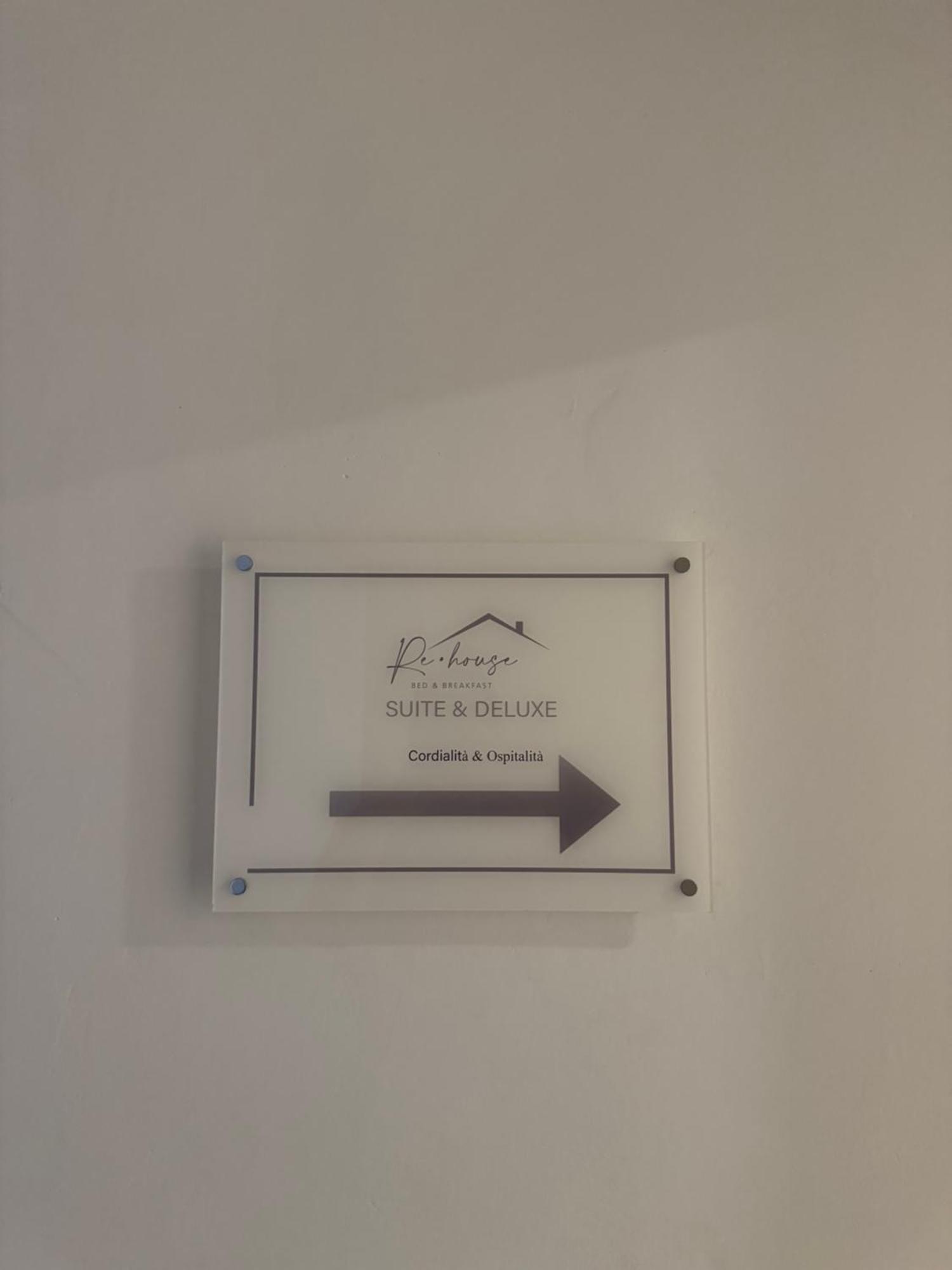 Re House Suite & Deluxe Apartament Ascoli Piceno Exterior photo